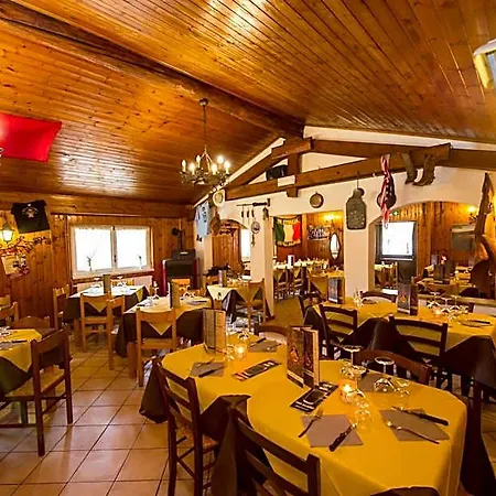 Villaggio Turistico Cervino Üdülőpark Antey-Saint-André
