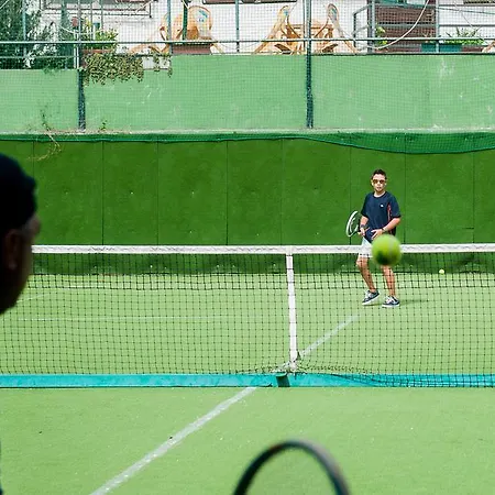 维拉吉奥塞维诺旅游营地