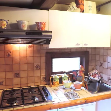 维拉吉奥塞维诺旅游营地 4* Antey-Saint-André